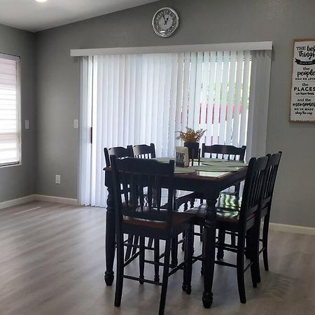 Comfortable Family Home Лас-Вегас Экстерьер фото